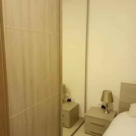 Triq Mercieqa 10 * 斯利马